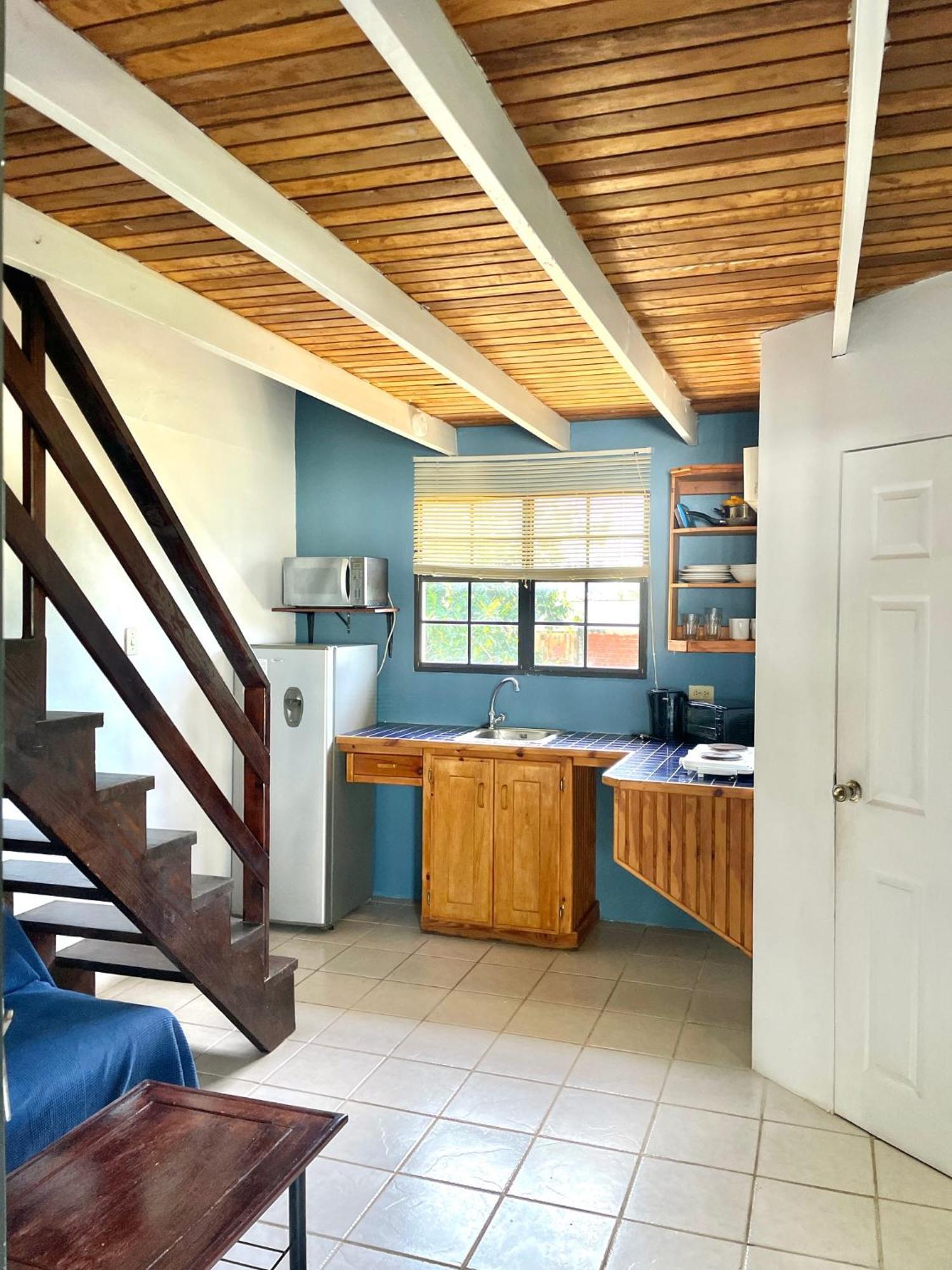 Bananaquit Tobago -Stay Near The Beach 크라운 포인트 외부 사진