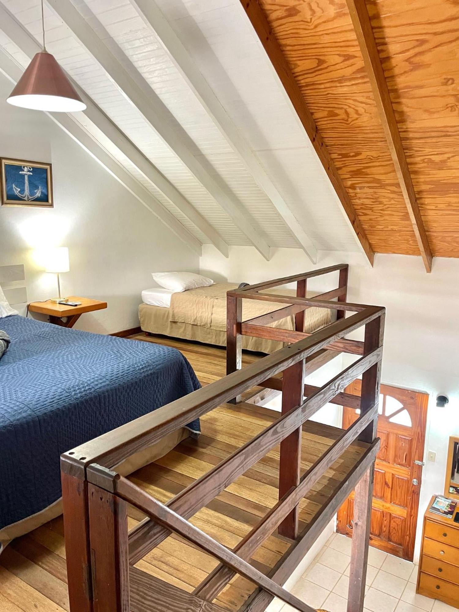 Bananaquit Tobago -Stay Near The Beach 크라운 포인트 외부 사진